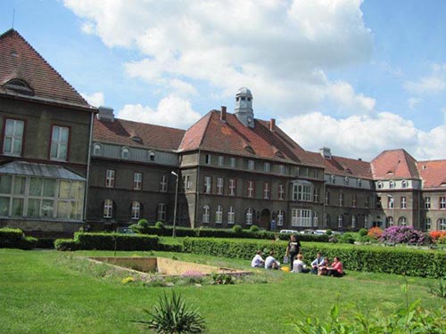 Śląski Uniwersytet Medyczny w Katowicach-Ligocie, budynki A1, C2 i D2